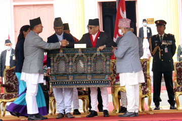 नवनिर्वाचित उपराष्ट्रपतिलाई बधाई र दलहरूलाई धन्यवाद दिँदै बिदा भए निवर्तमान उपराष्ट्रपति पुन